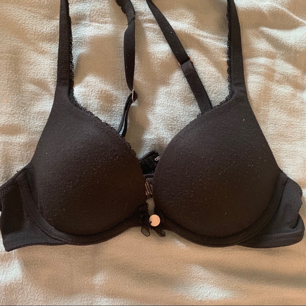 Victoria’s Secret Body By Victoria Push Up Bra